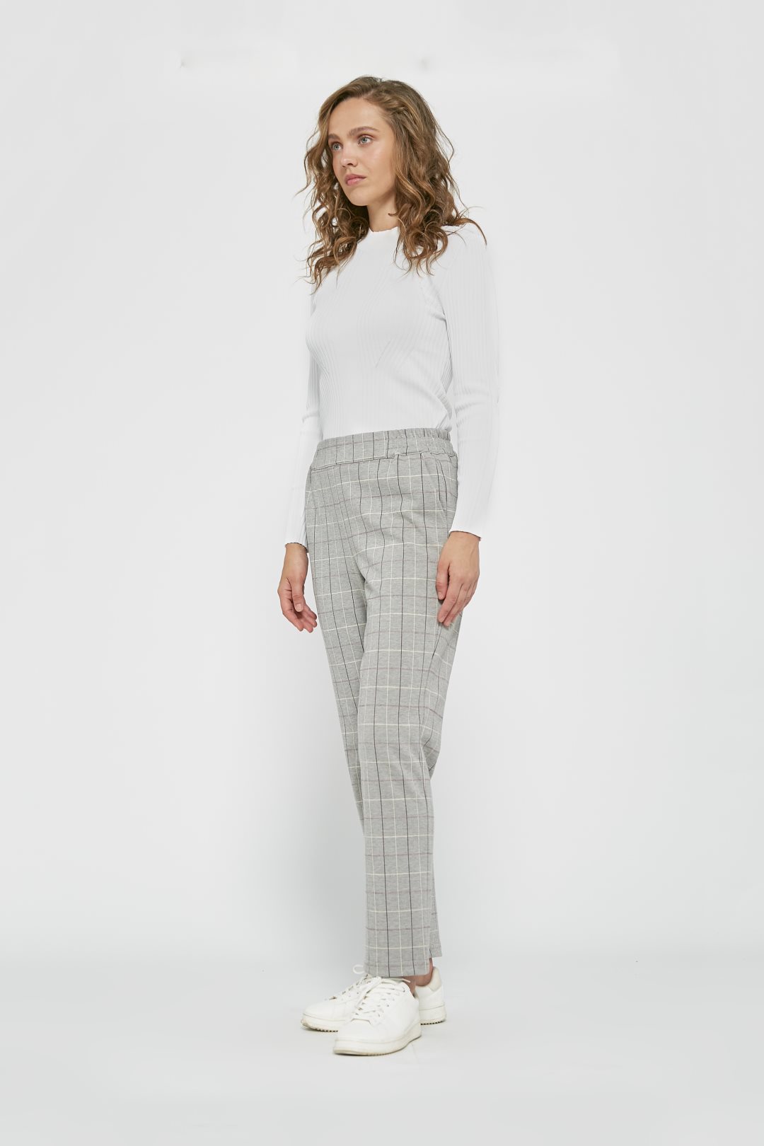 pantalon-cuadros-mujer-683puy-1.jpg
