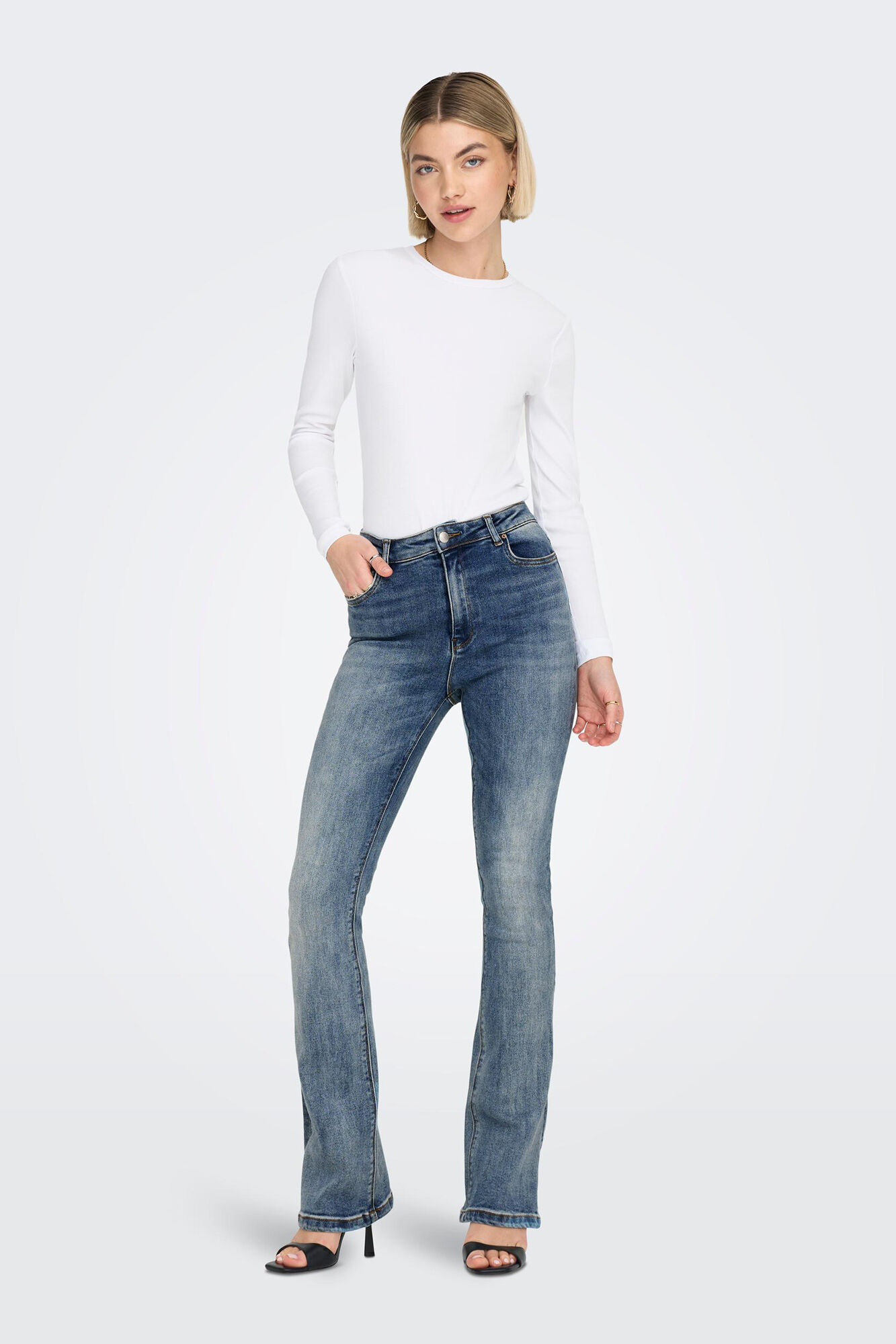 pantalon-flare-mujer-661ecn-1.jpg