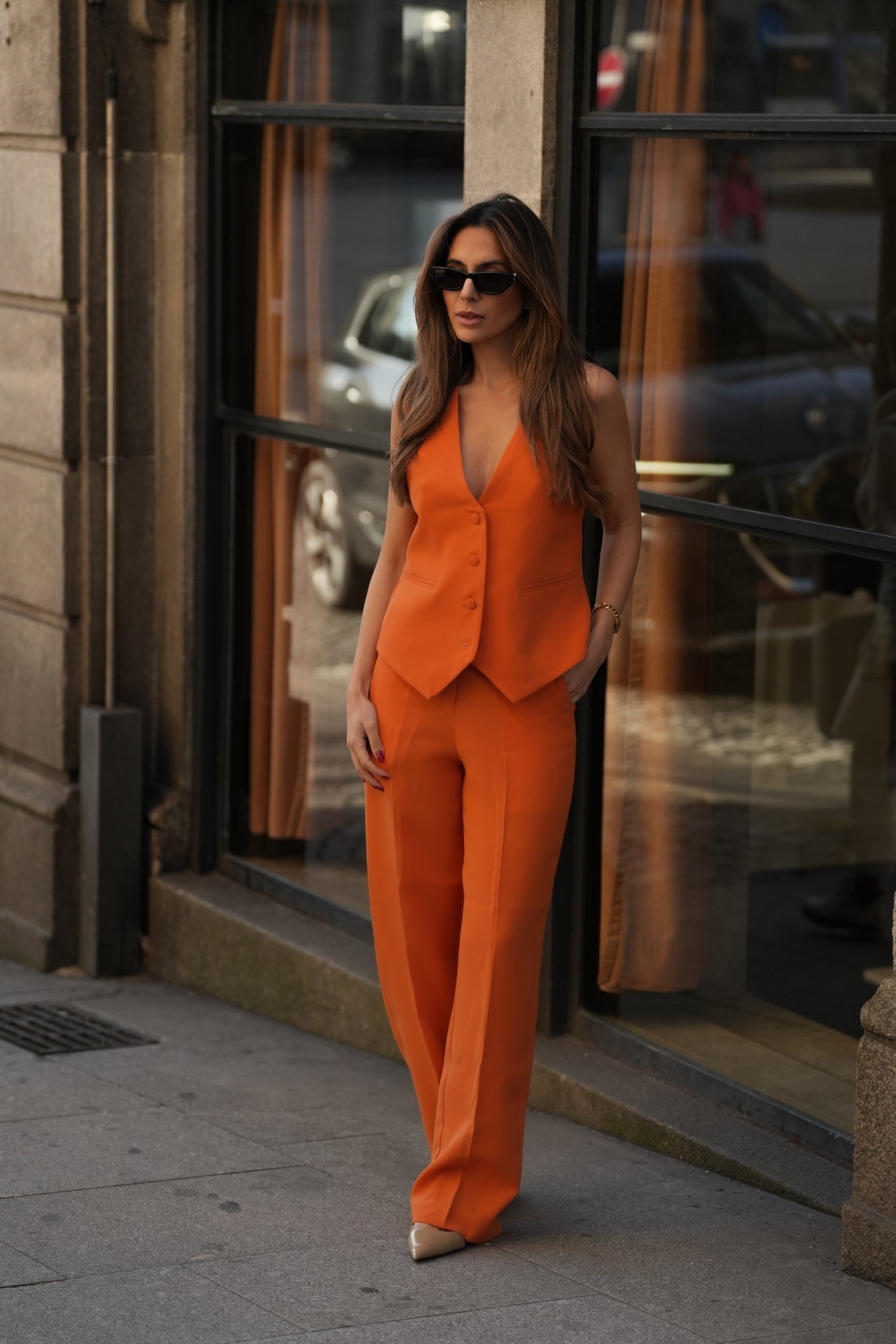 pantalon-naranja-056dfe-1.jpg