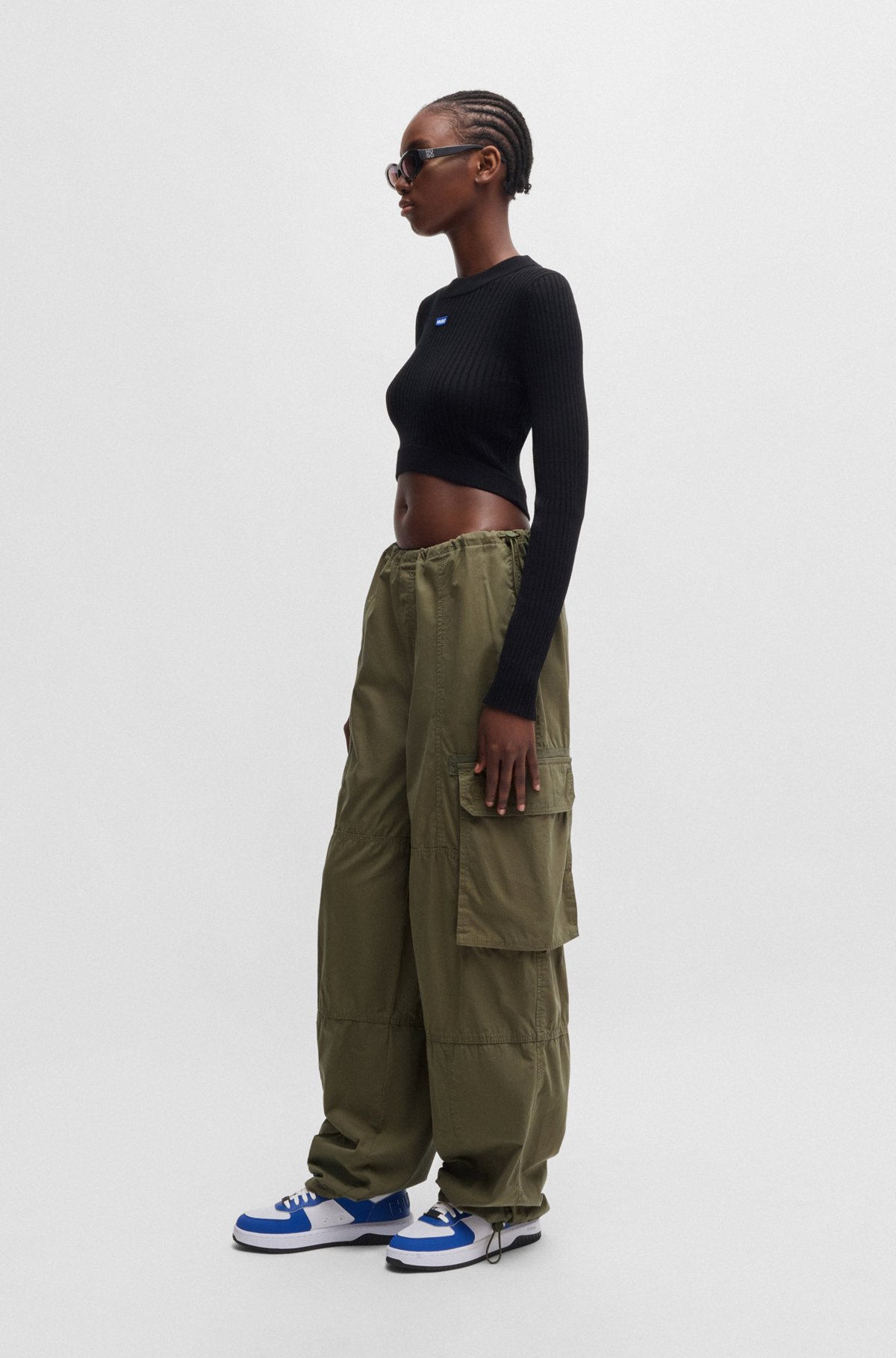 pantalon-oversize-660vxq-1.jpg