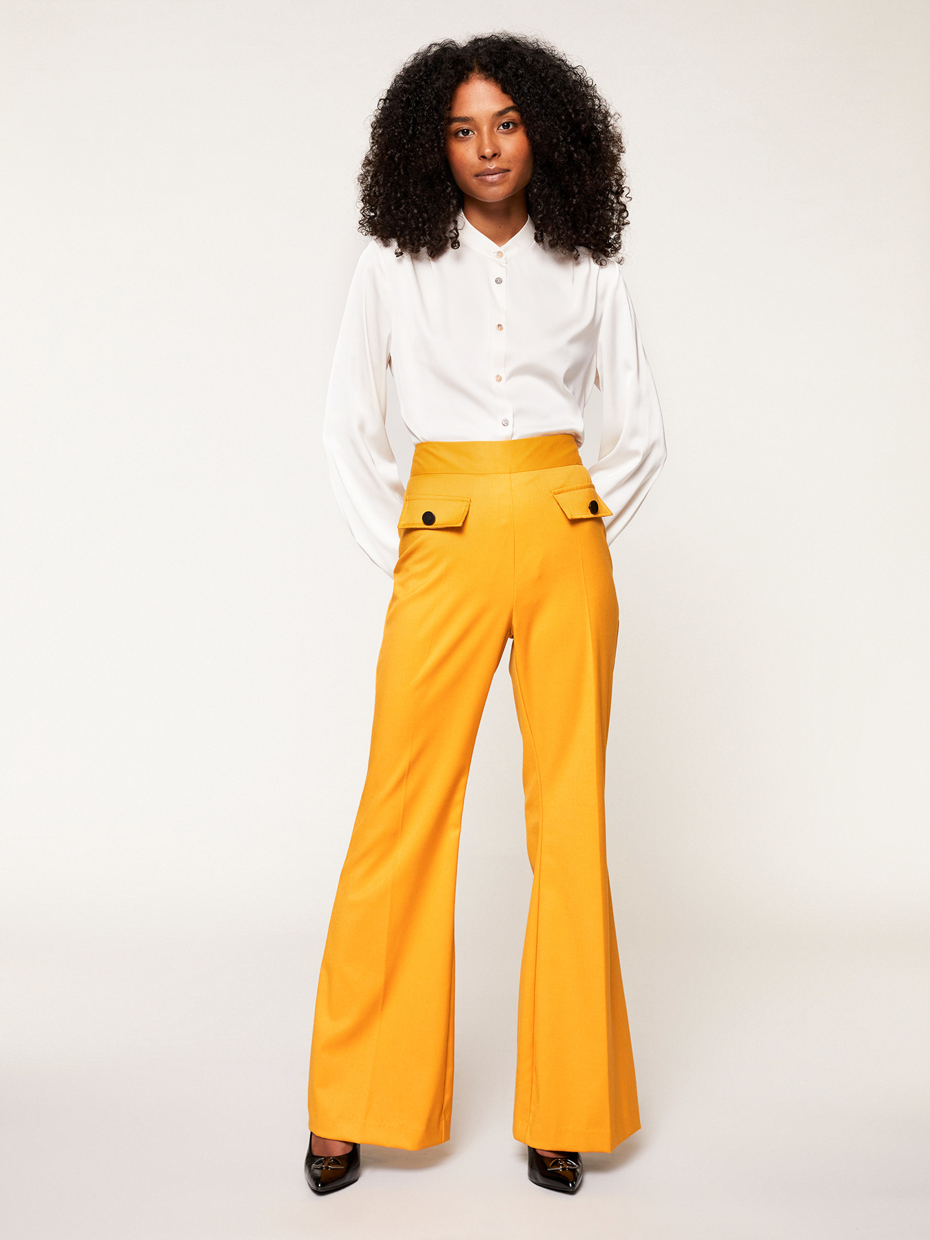 pantalones-flare-787otj-1.jpg