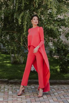 trajes-de-mujer-elegantes-con-pantalon-730sxa.jpg
